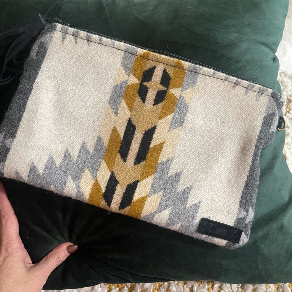 Pendleton handmade clutch - Picture 2 of 3